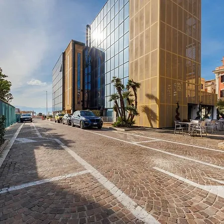 Fly Deco 리도디오스티아