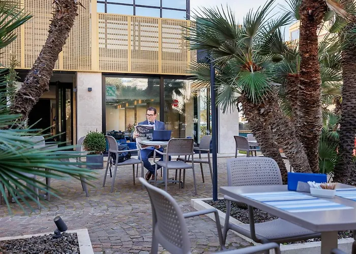 Fly Deco Hotell Lido di Ostia