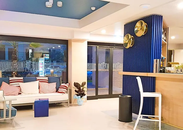 Hotell Fly Deco Lido di Ostia