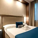 Fly Deco Hotel 4*