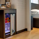Fly Deco Hotel