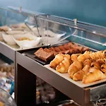 Отель Fly Deco