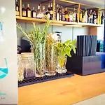Отель Fly Deco