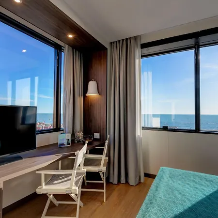 Hotell Fly Deco Lido di Ostia