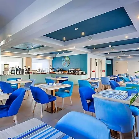Fly Deco Otel 4*